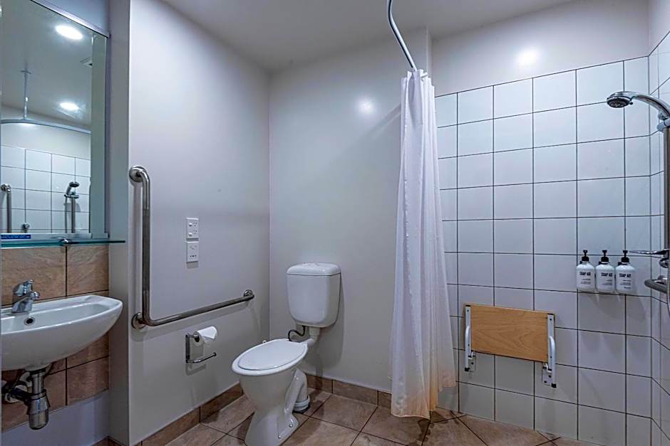 Quality Hotel Oceans Tutukaka