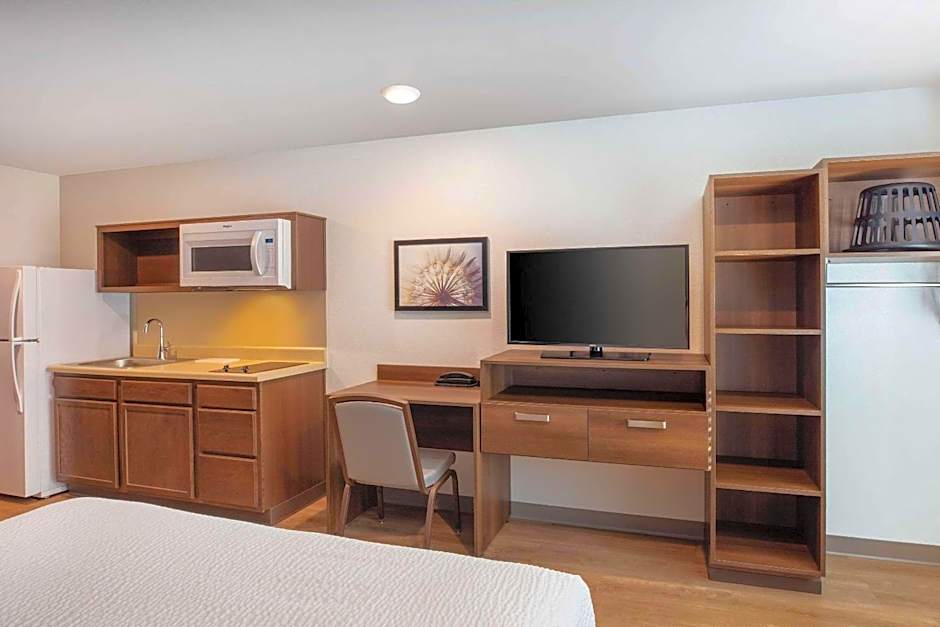 Wood Spring Suites Washington DC East Arena Drive