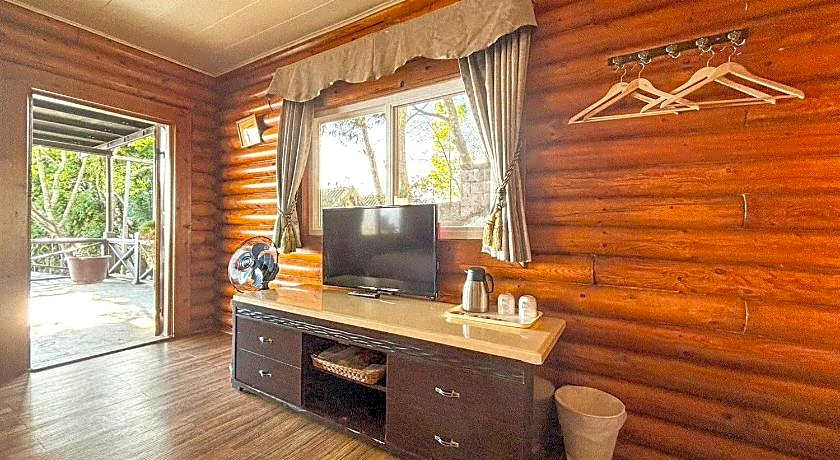 Zusin Shin Garden Hotel