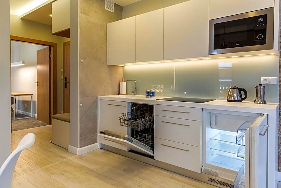 Royal Hill Residence