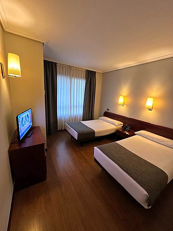 Hotel Compostela Vigo