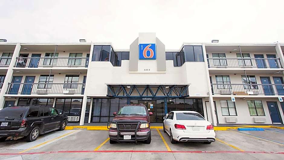 Motel 6 Houston, TX - Medical Center - NRG Stadium