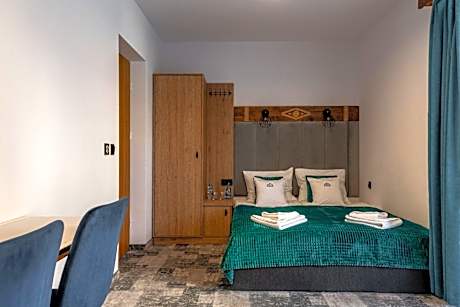 Standard Double Room with bath and balcony