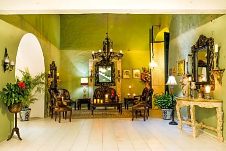 Hotel Palacio Canton