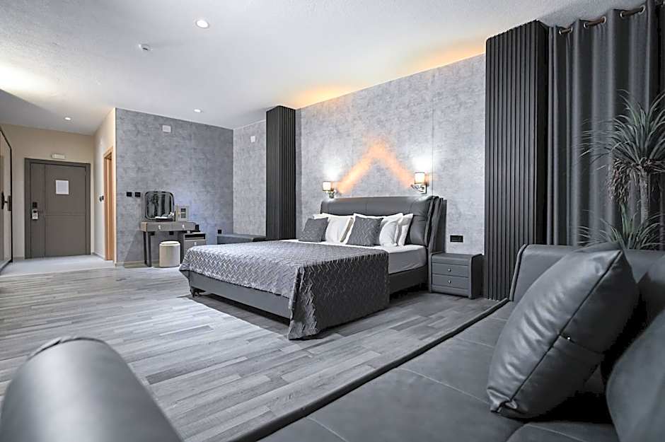 Grey Star Hotel