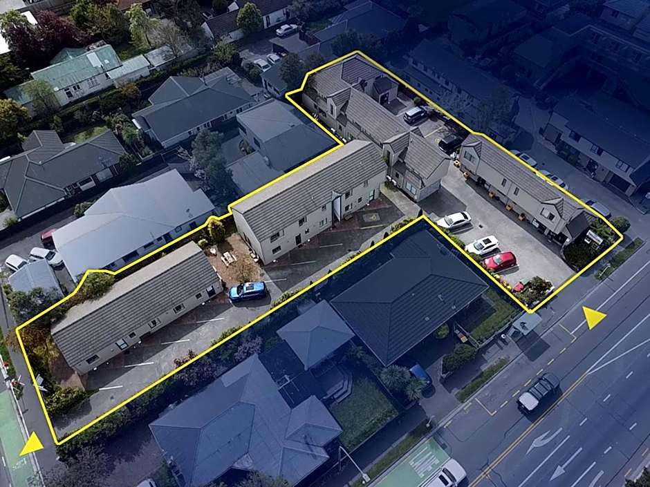 298 Westside Motor Lodge