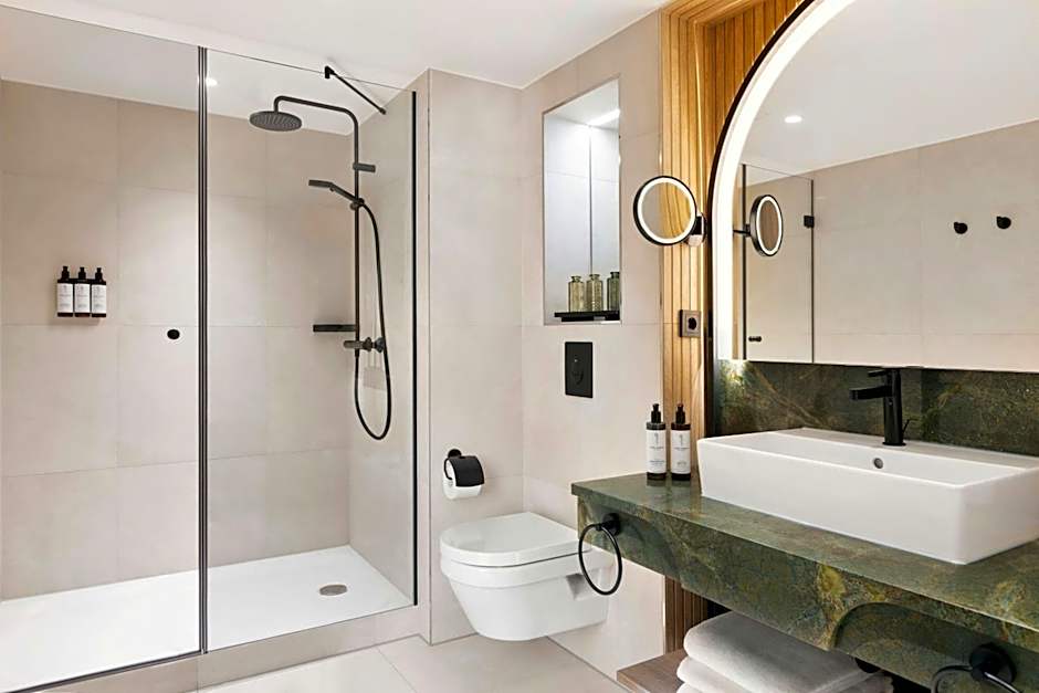 Imperial Riding School, Autograph Collection