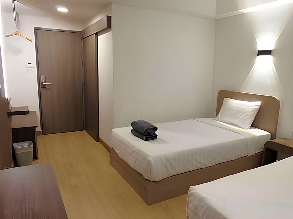 U-Thong Hotel