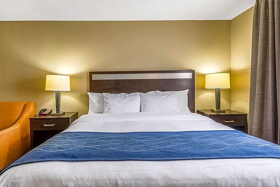 Comfort Inn Independence - Cleveland