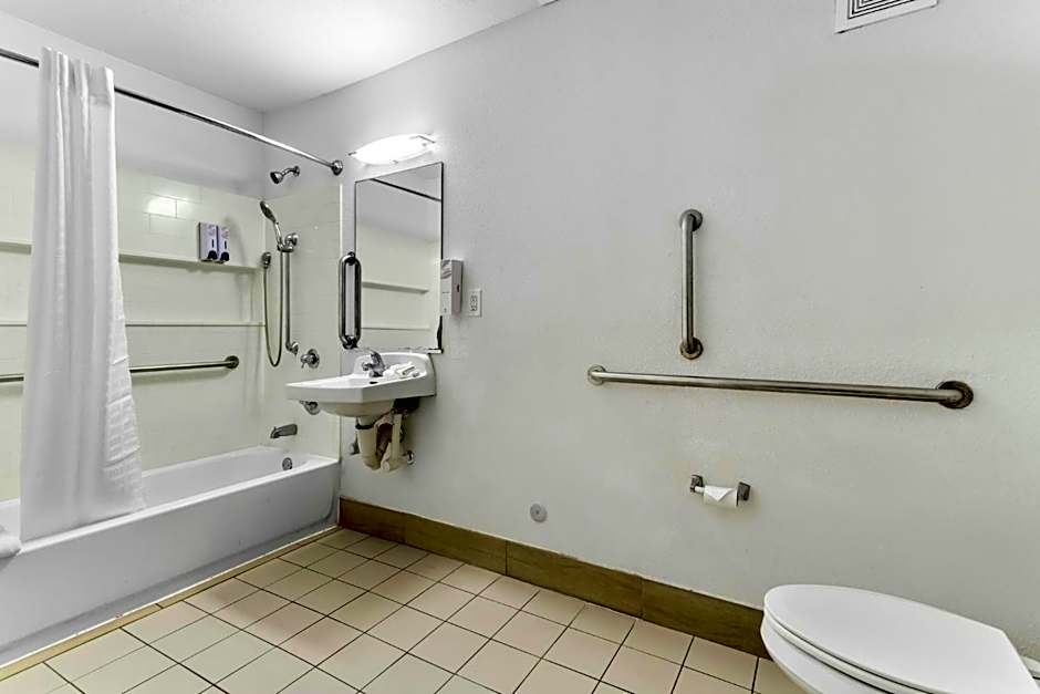 Red Roof Inn Houston - Jersey Village