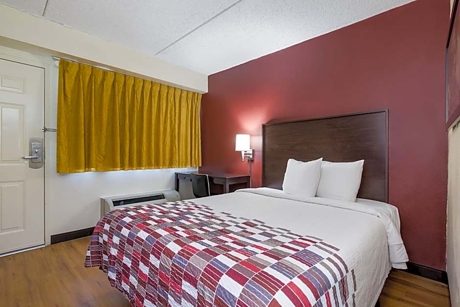 Red Roof Inn Shelbyville