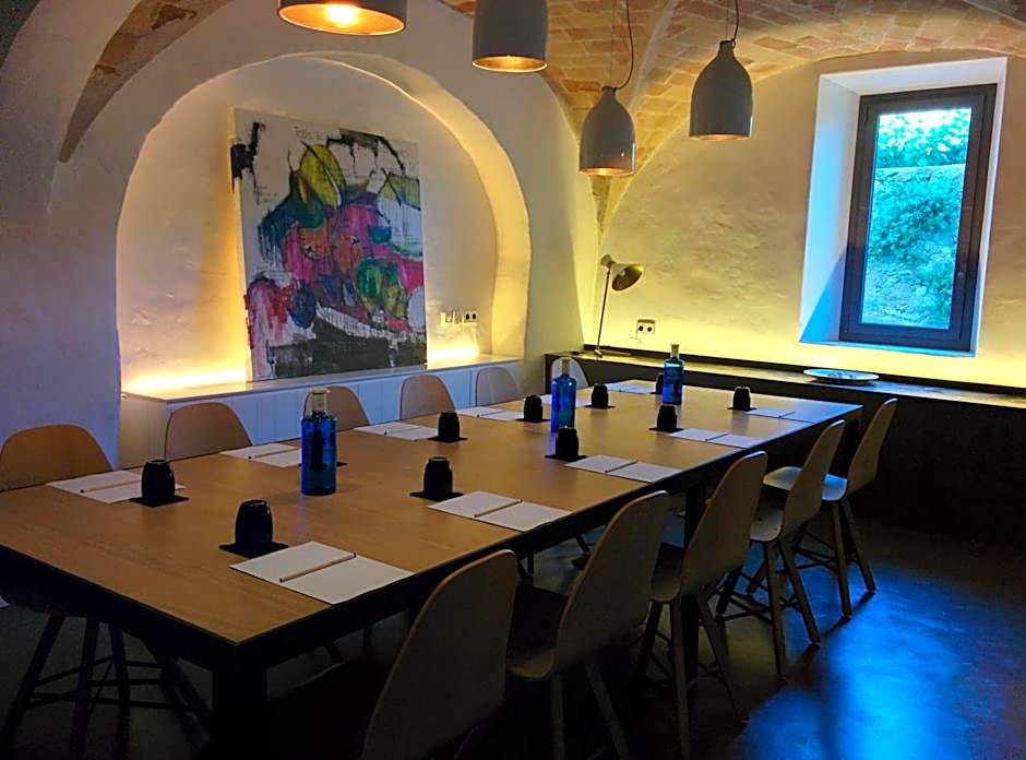 Hotel Restaurant Mas Lazuli by Fimedhotels