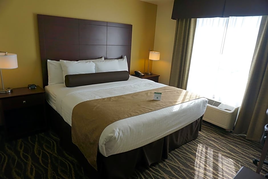 Cobblestone Hotel & Suites - Chippewa Falls