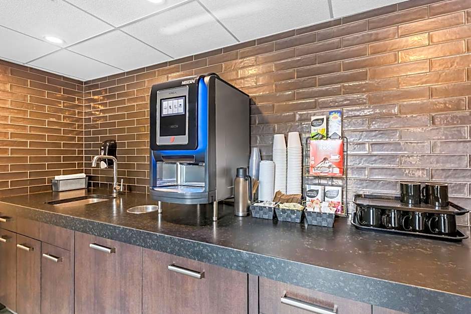 Best Western Plus Banff International Lodge