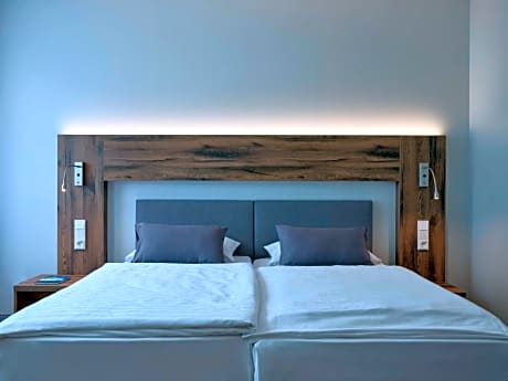 Comfort Double Room with Garden View