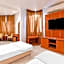 OYO 118 Revira Hotel