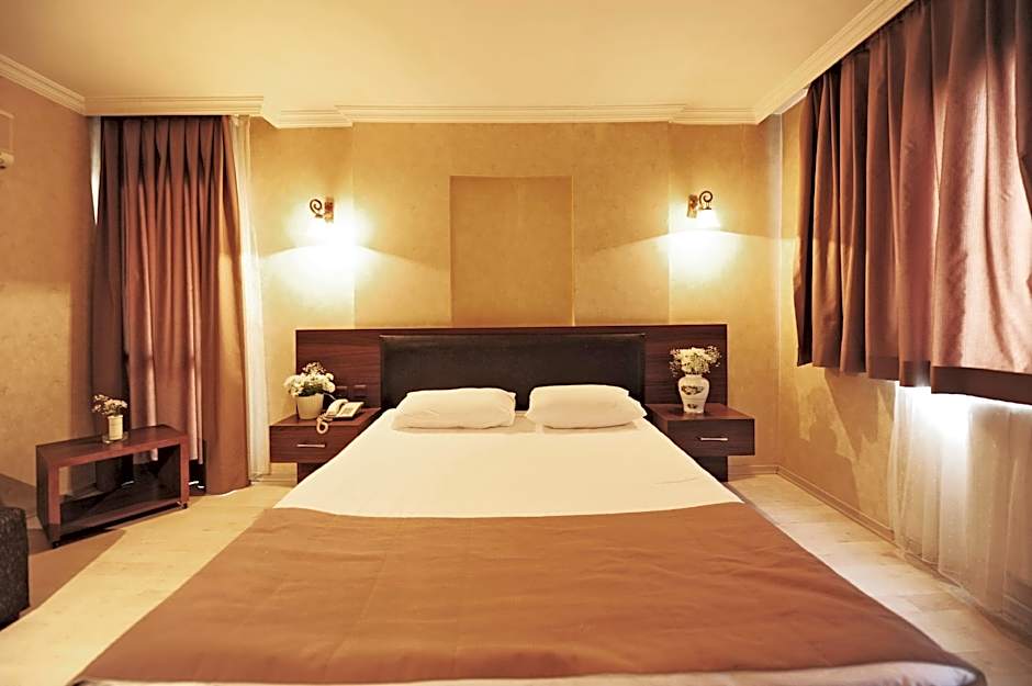 Ustun Hotel Alsancak