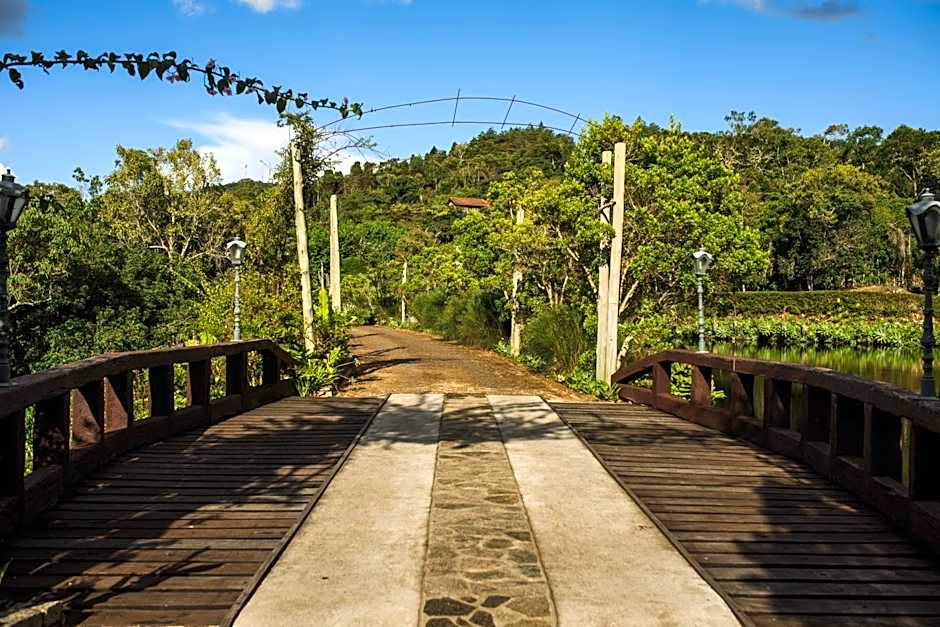 Pousada Pedra Azul