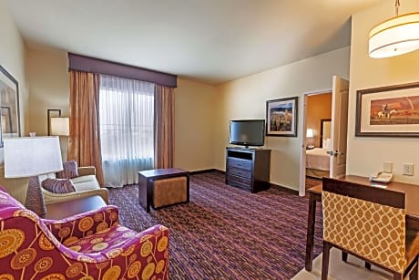 2 Queen Hearing Accessible Suite Non-Smoking