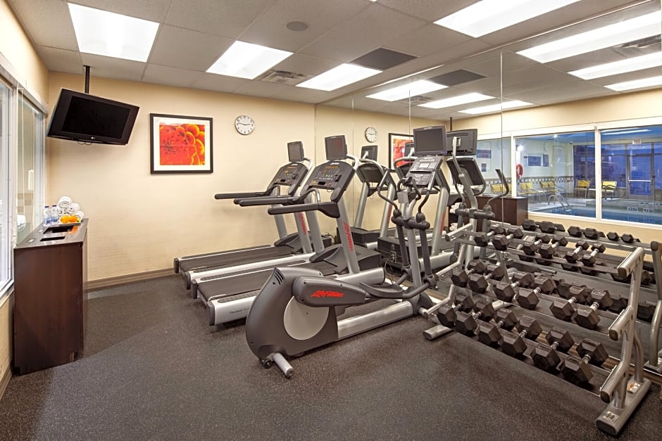 Fairfield Inn & Suites by Marriott Toronto Airport