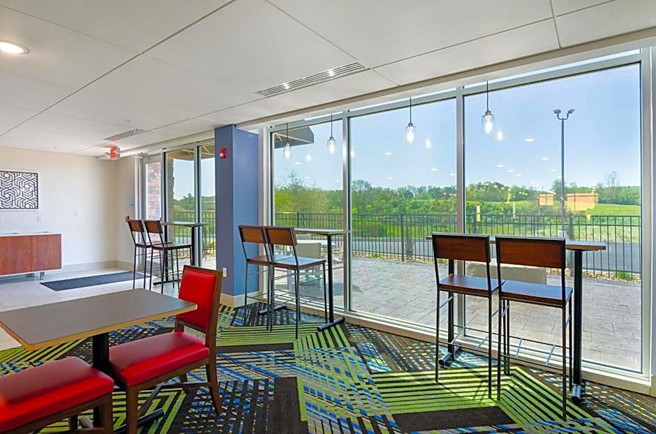Holiday Inn Express And Suites Abingdon By IHG