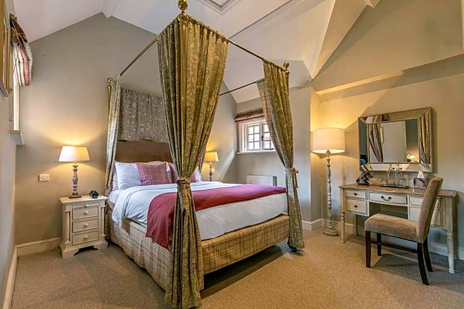 The Five Arrows Hotel
