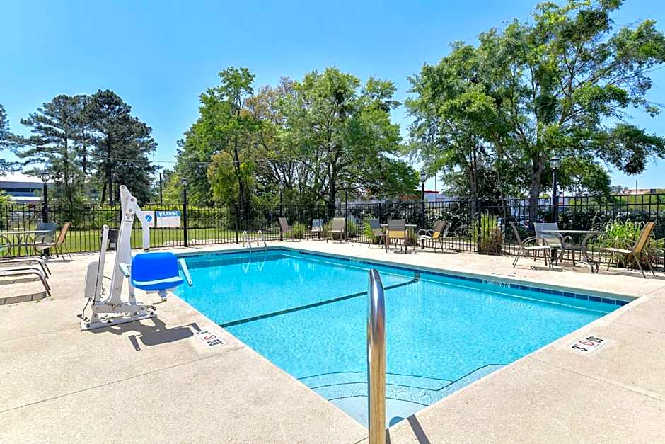 OYO Hotel Valdosta GA I-75