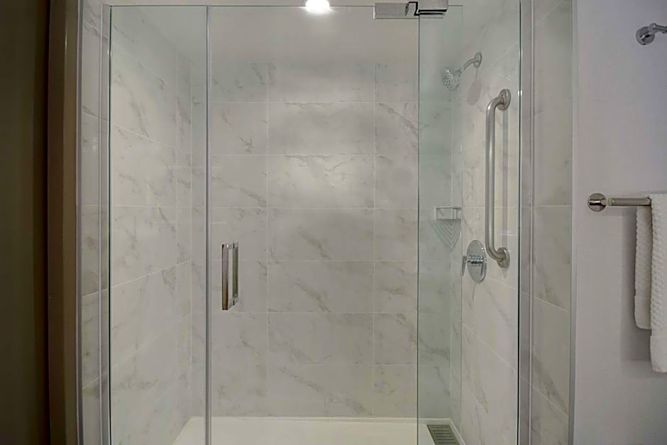 DoubleTree by Hilton LAX - El Segundo