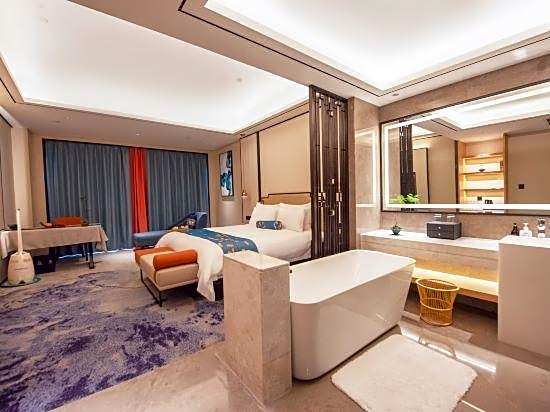 Shipu Hotel (Ningbo Science and Technology Innovation Center, Wisdom Park)