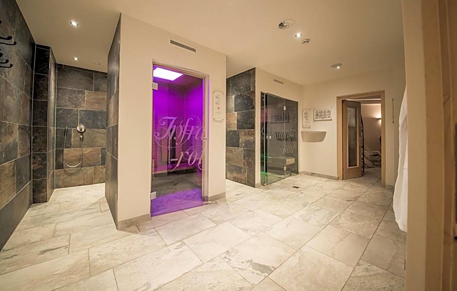 Arlen Lodge Hotel-Garni