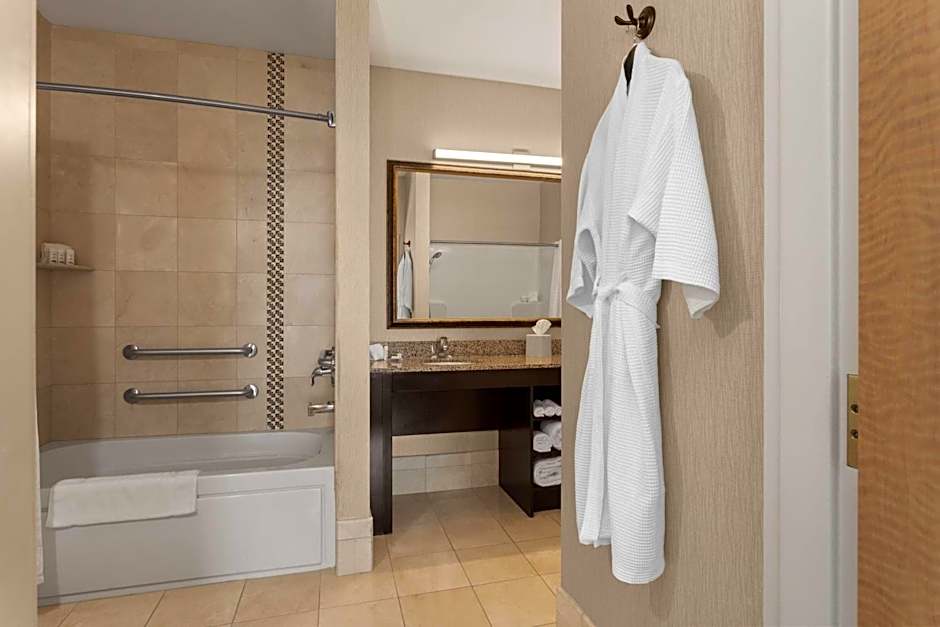 Hawthorn Extended Stay by Wyndham West Palm Beach