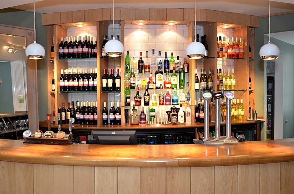 The Broadway Hotel and Carvery