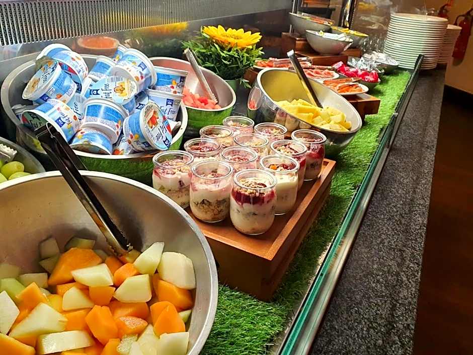 Cranfield Management Development Centre