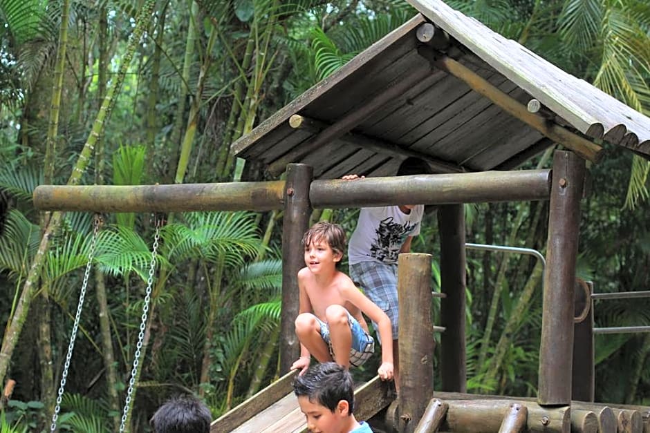 Amarilis Flat Service