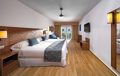 Family room with ocean front