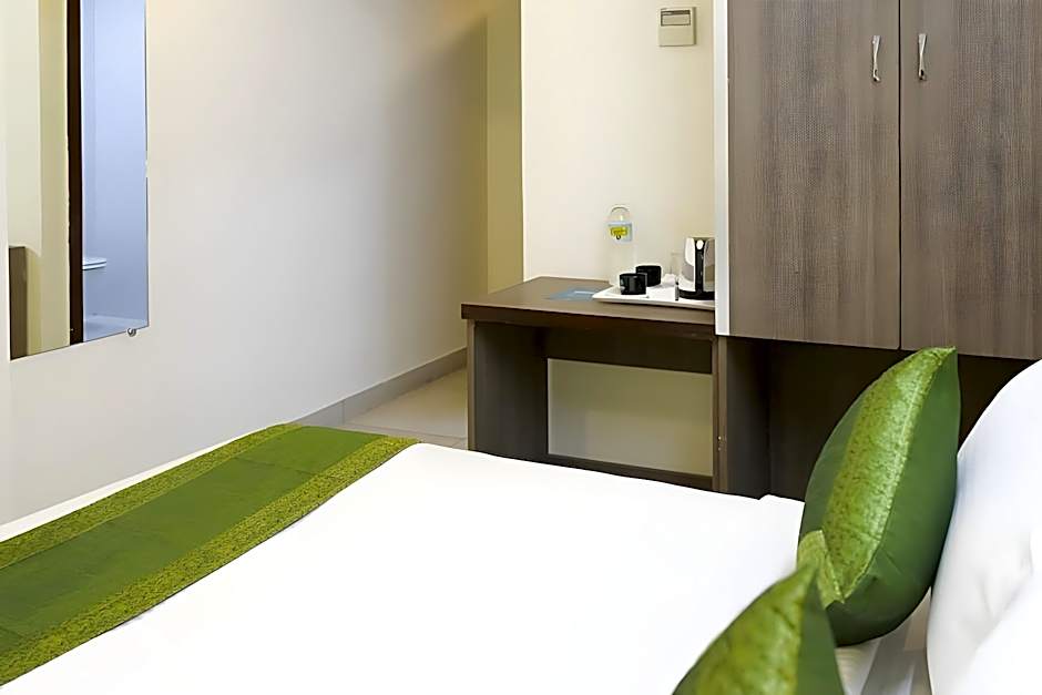 Itsy Hotels N Square