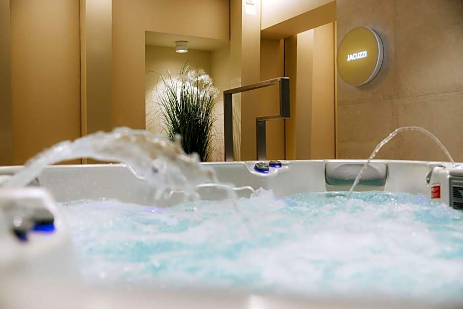 Hotel Cristal BiaA'ystok