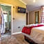 Woodhall Country Park Lodges