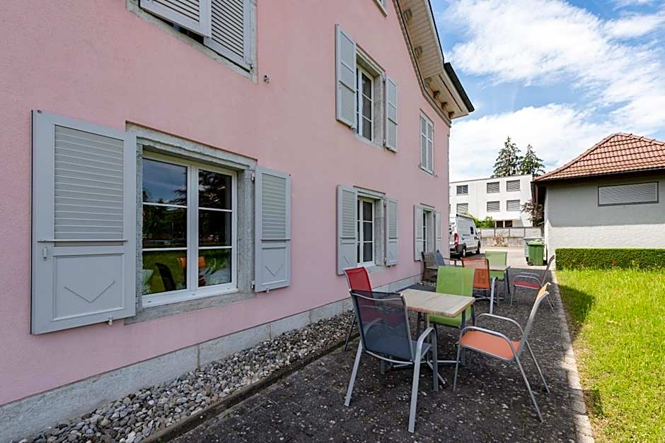 Bären Self Check-in Hotel