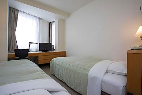 Studio Twin Non-Smoking