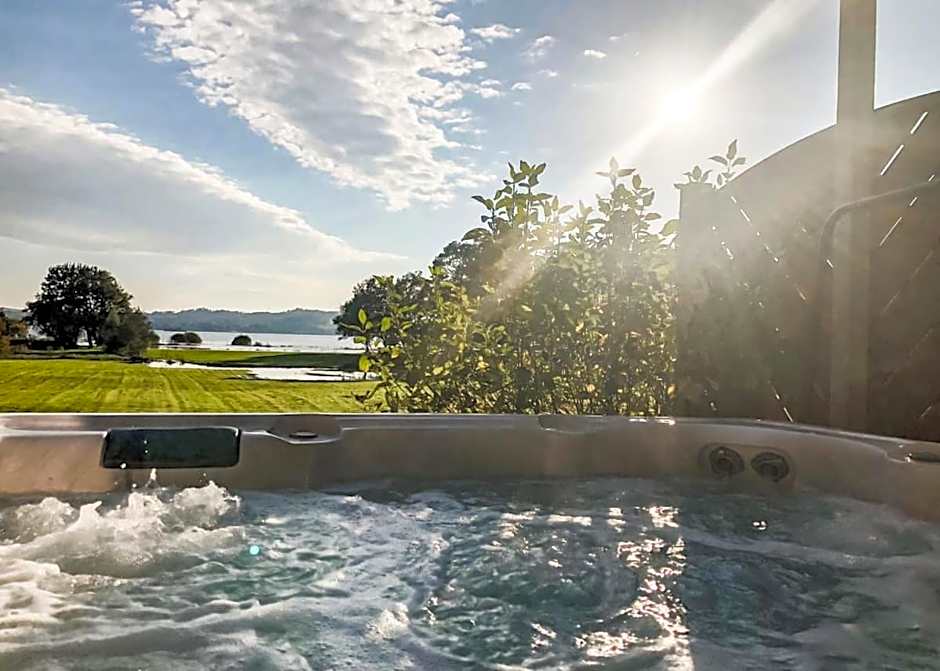 Loch Lomond Waterfront Luxury Lodges