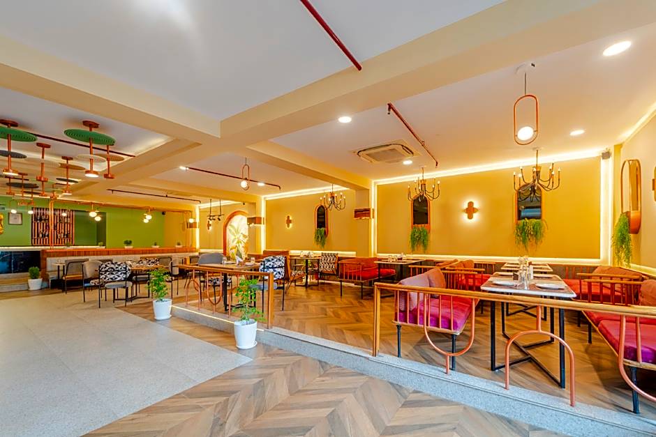 Treebo Shivam Inn Near Singapore Mall