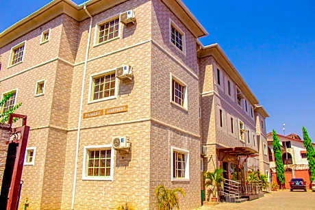 Pameec Exclusive Apartments, Utako