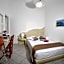 Philoxenia Hotel & Studios