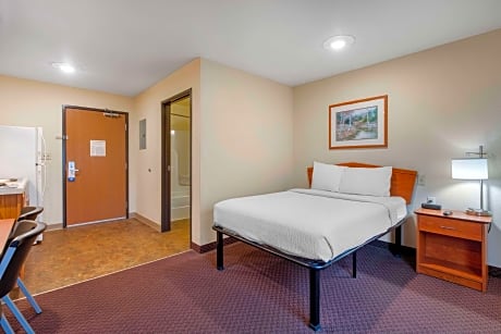 1 Double Bed, Efficiency, Nonsmoking, Accessible