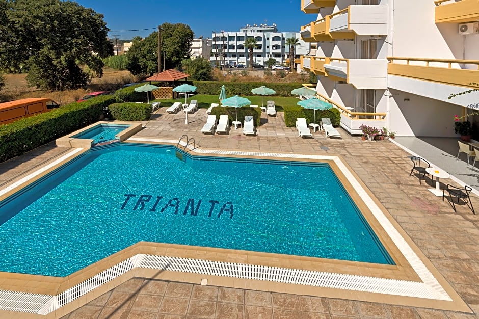Trianta Hotel Apartmentos