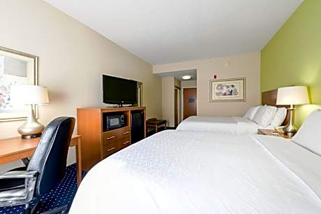 Standard Room with Two Queen Beds