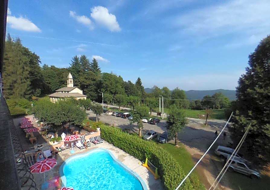 Hotel Madonna di Luciago