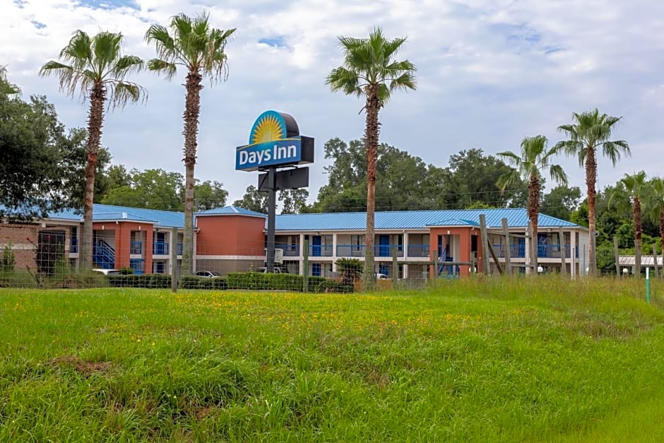 Days Inn by Wyndham Chipley