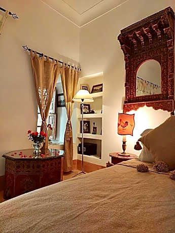 Double or Twin Room with Private Bathroom